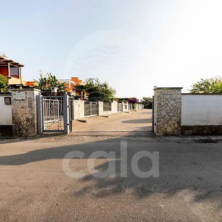 Дом отдыха Cala Dorata - By Cala Salento